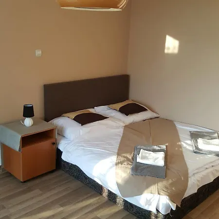 Bereny Panzio Bed & Breakfast Balatonbereny