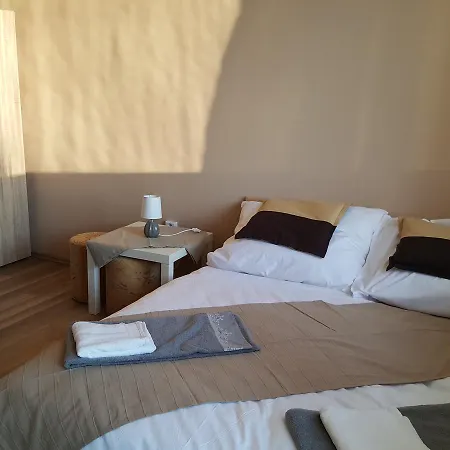 Bed & Breakfast Bereny Panzio 3*