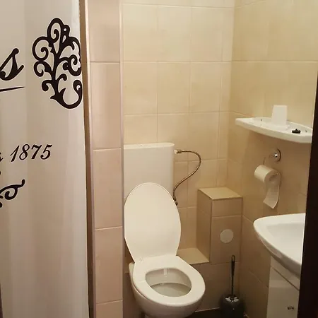 Bed & Breakfast Bereny Panzio